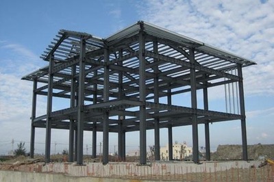 日本H钢结构别墅建造过程 这样的钢筋混凝土地基不抗震才怪!